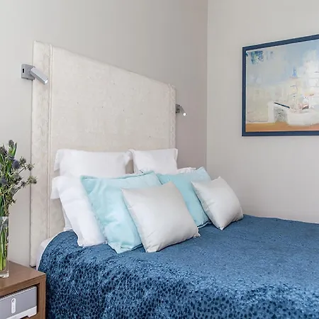 Soleil Boutique H Alojamento de Acomodação e Pequeno-almoço 4*