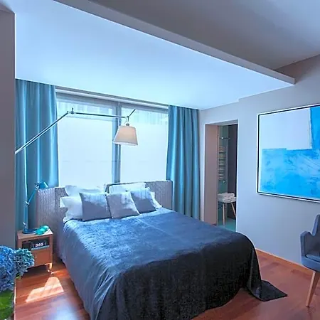 Soleil Boutique H Bed & Breakfast
