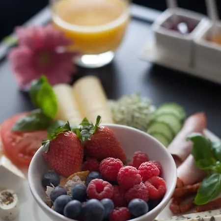 Alojamento de Acomodação e Pequeno-almoço Soleil Boutique H 4*